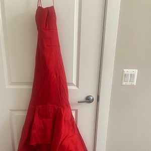 red prom dress